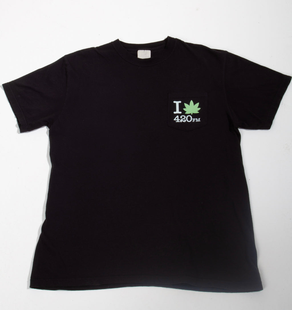 Smoke Sumn Radio (I LOVE 420.FM) Green & Black T-shirt