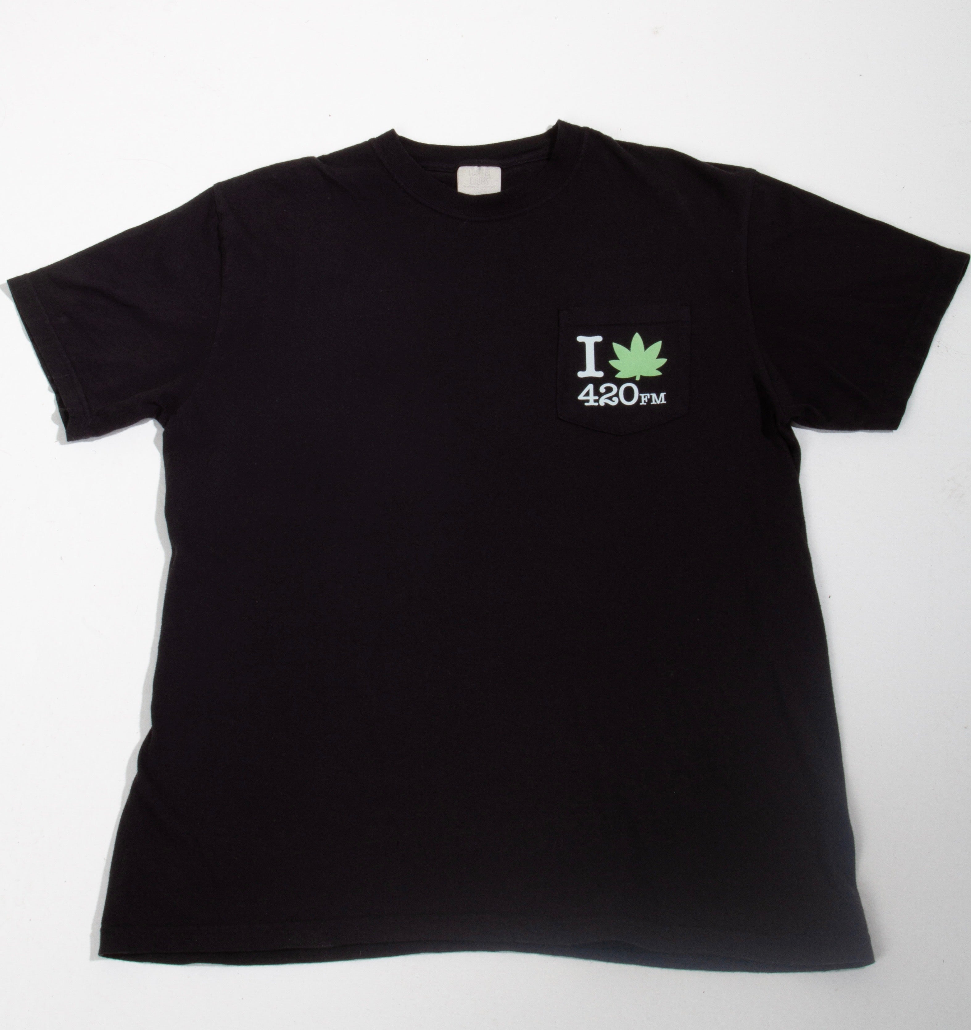 Smoke Sumn Radio (I LOVE 420.FM) Green & Black T-shirt