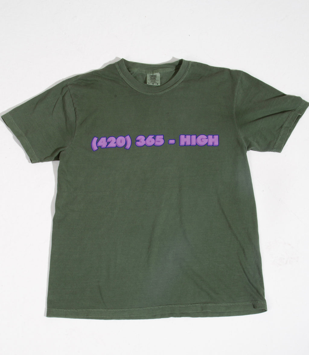 Smoke Sumn Radio (420-365-HIGH) Green & Pink T-shirt